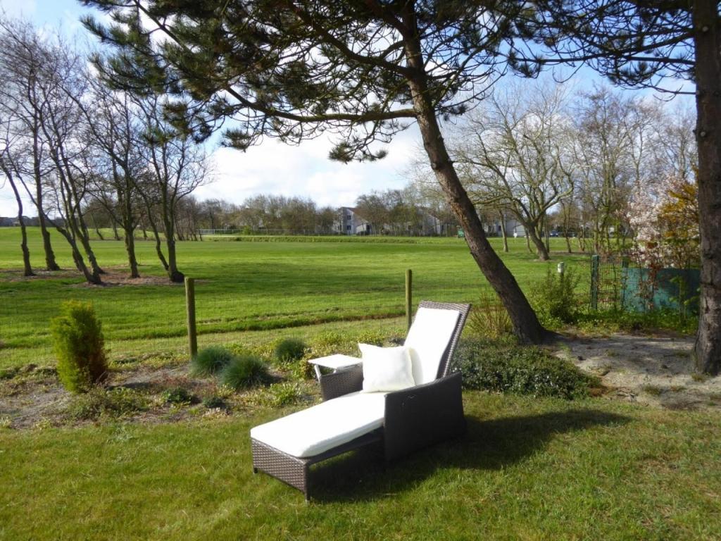Villa Beach & Golf Julianadorp Bagian luar foto